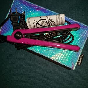 Eva and nye mini flat iron